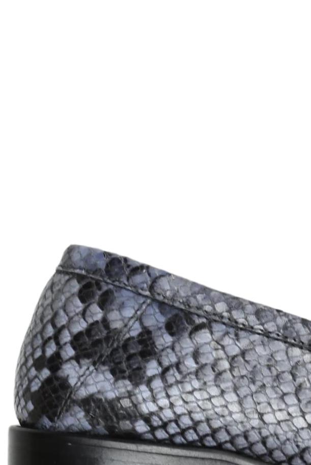 by FAR Women's Low Shoe Blue EU 36 Leather 4