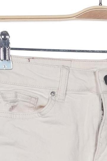 H&M Damen Shorts Cremeweiß EU 36 9
