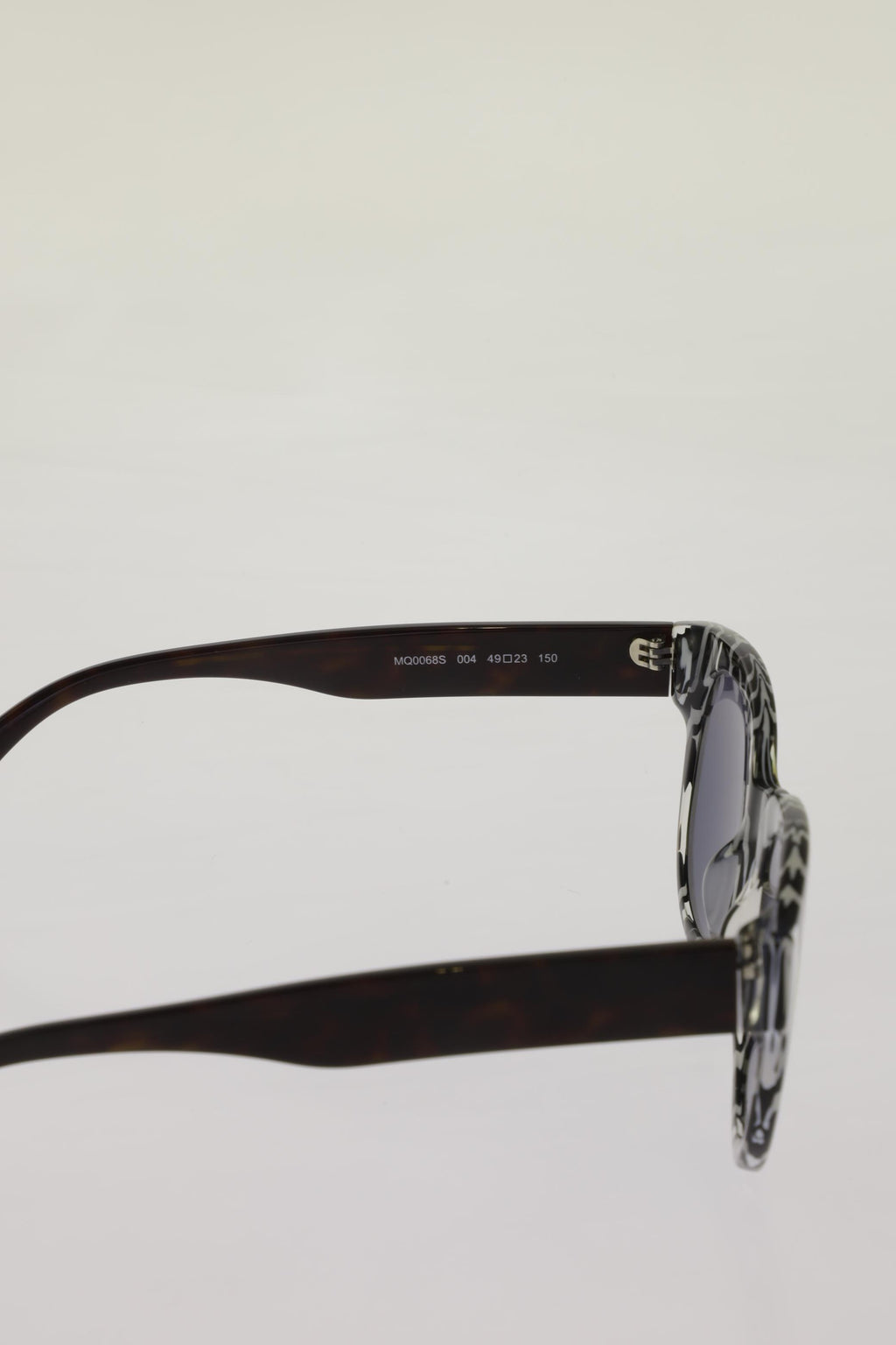 McQ Alexander McQueen Sunglasses Black 6