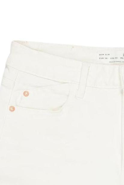 Stradivarius Damen Shorts White EU 38 9