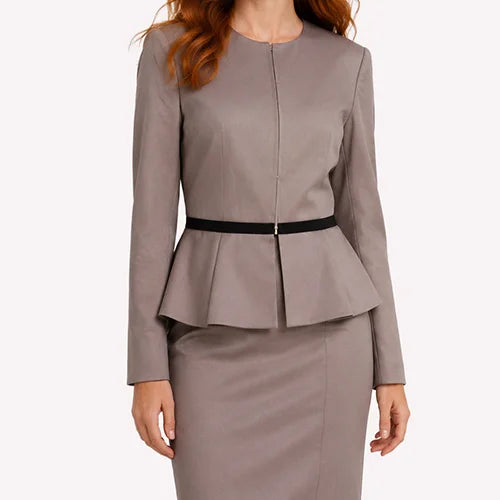 Elegante Anzüge Damen Second Hand