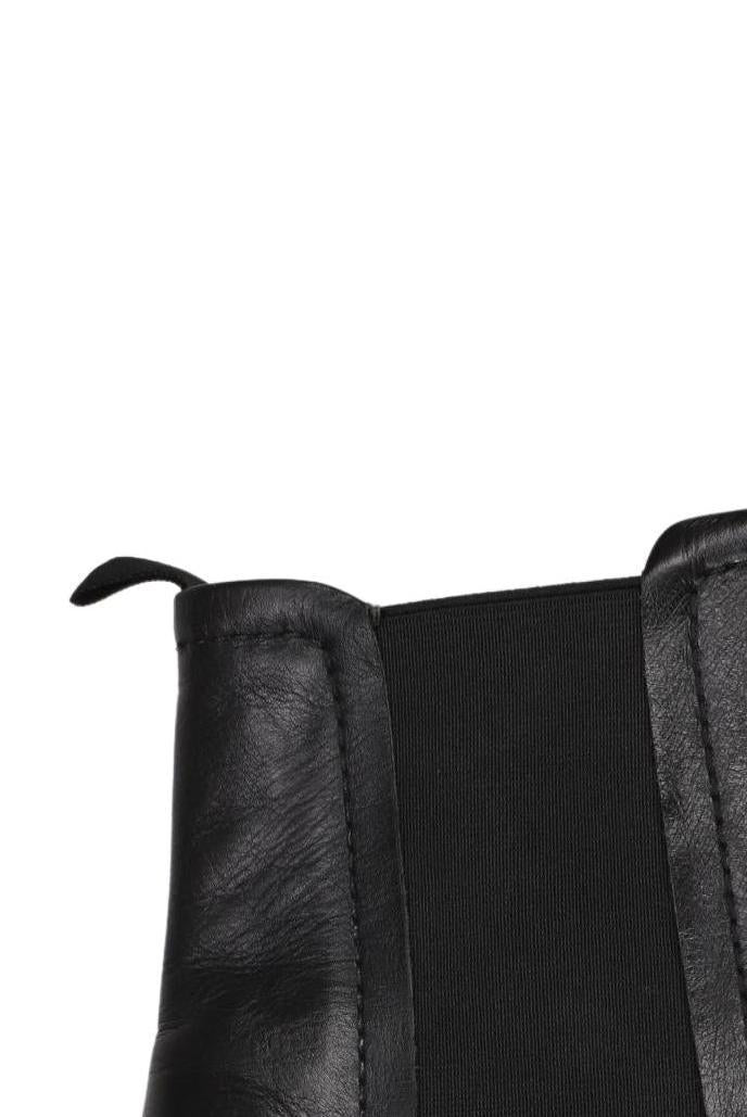 about-you-damen-stiefelette-schwarz-f927b673-6cdd-4018-bd7d-0178ec37a343-image-1