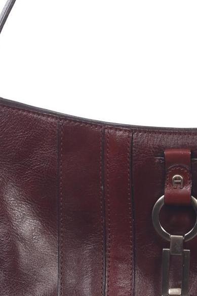 aigner-damen-handtasche-gross-leder-bordeaux-55a9dd32-a067-4fb6-bd1c-de9c04235417-image-2