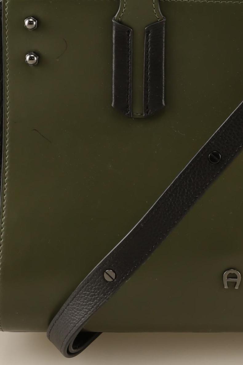 aigner-damen-handtasche-gross-leder-grun-8a56fe51-82ce-484e-bf94-8b0160f3ed90-image-4