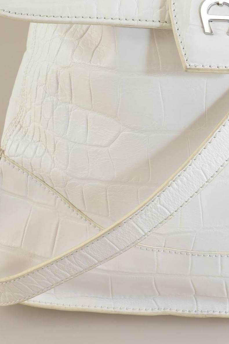 aigner-damen-handtasche-gross-leder-weiss-0b3790c5-7de7-4b00-88ad-eb740b72ec11-image-3