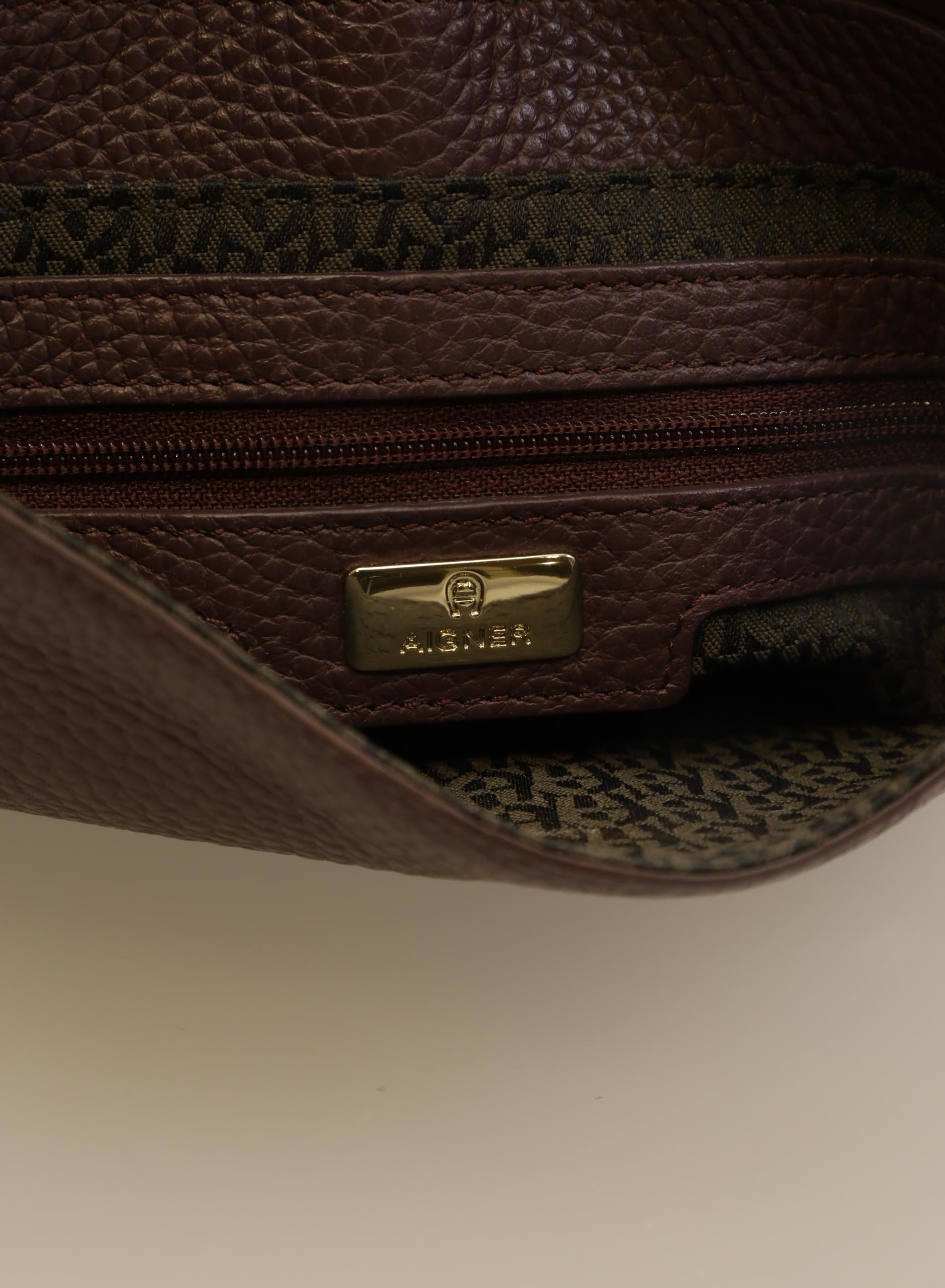 aigner-damen-handtasche-klein-leder-braun-e5c0ec91-2008-41b2-b8b1-6fb988f62756-image-2