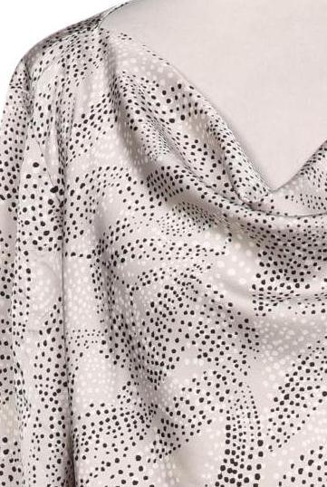 ann-taylor-damen-bluse-beige-3ac449b9-4963-4d56-a394-33505764f837-image-2