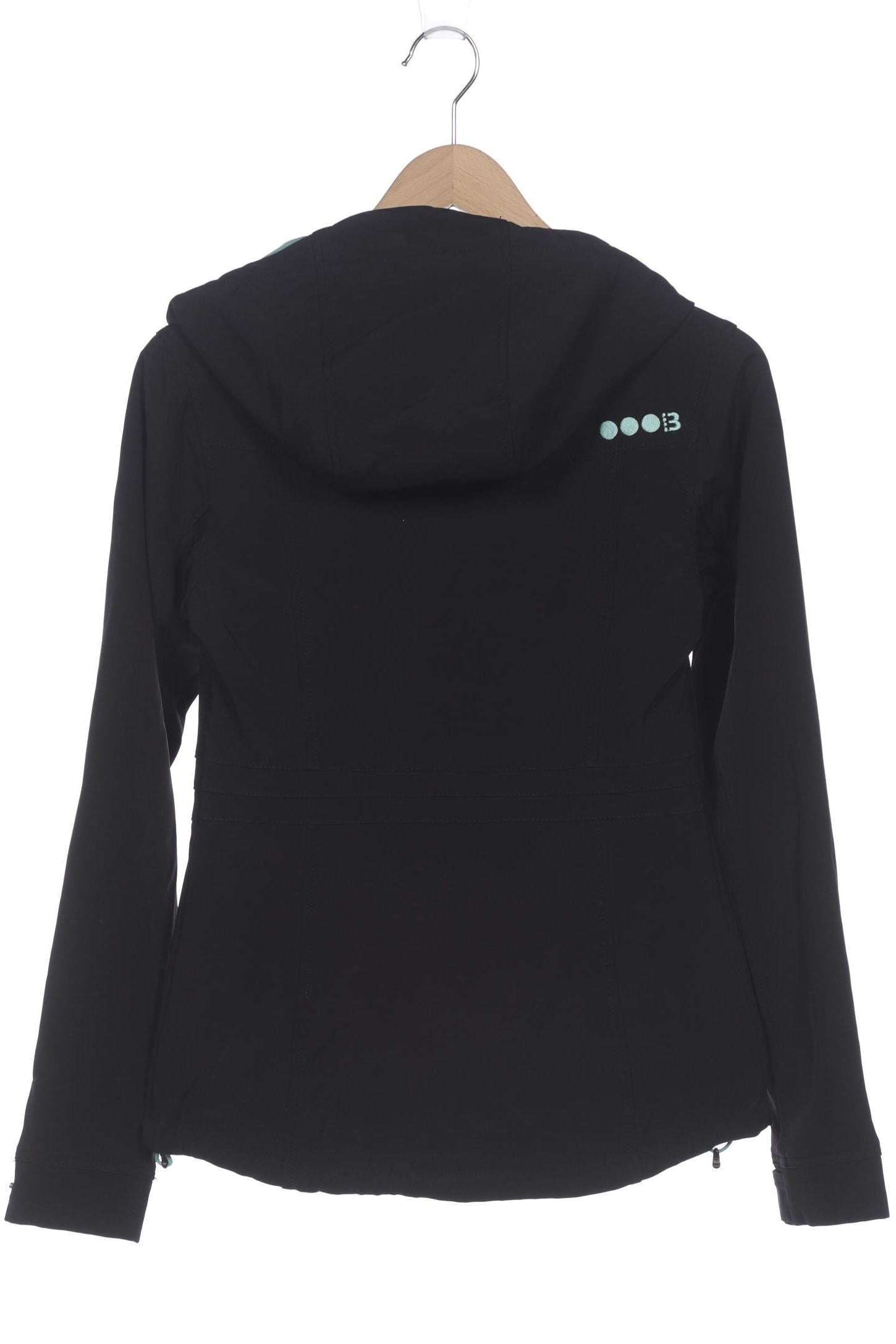 bench-damen-jacke-schwarz-b75c2653-0920-4a58-b005-17b456c6f808-image-1