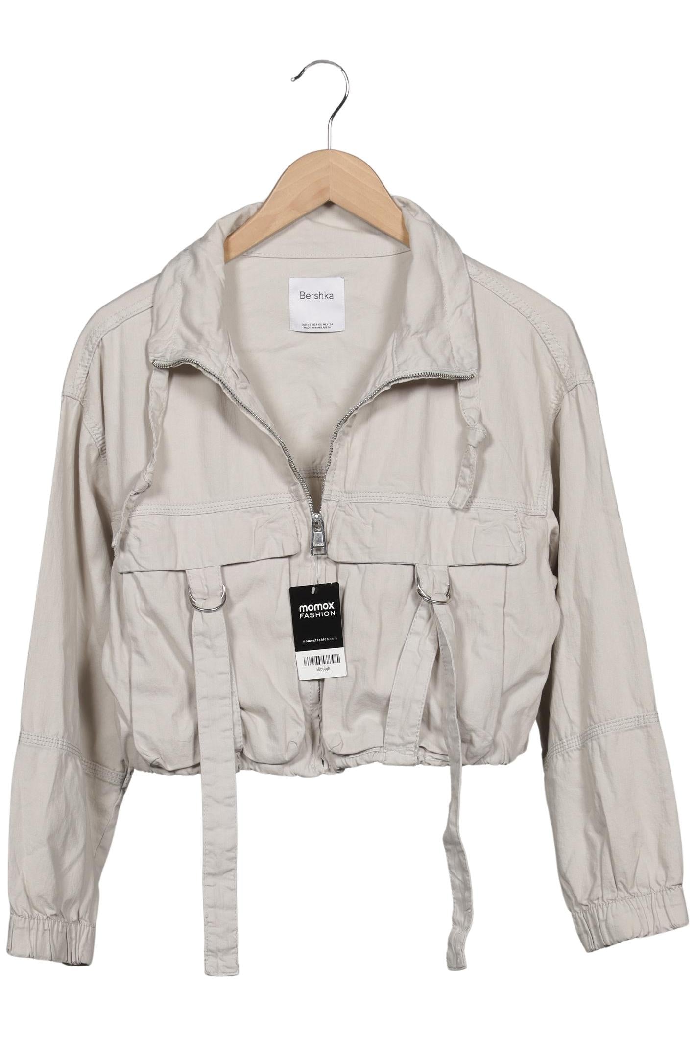 bershka-damen-jacke-beige-2b94d92a-ab14-4e19-864a-7a6192ec6c05-image-0