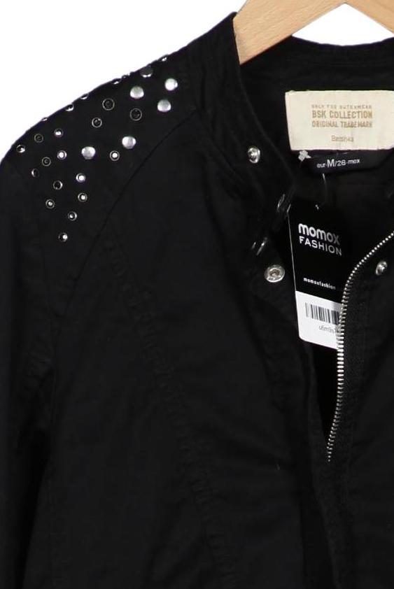 bershka-damen-jacke-schwarz-42e398c5-1d5a-4cf6-9bf0-8dda83be414b-image-2