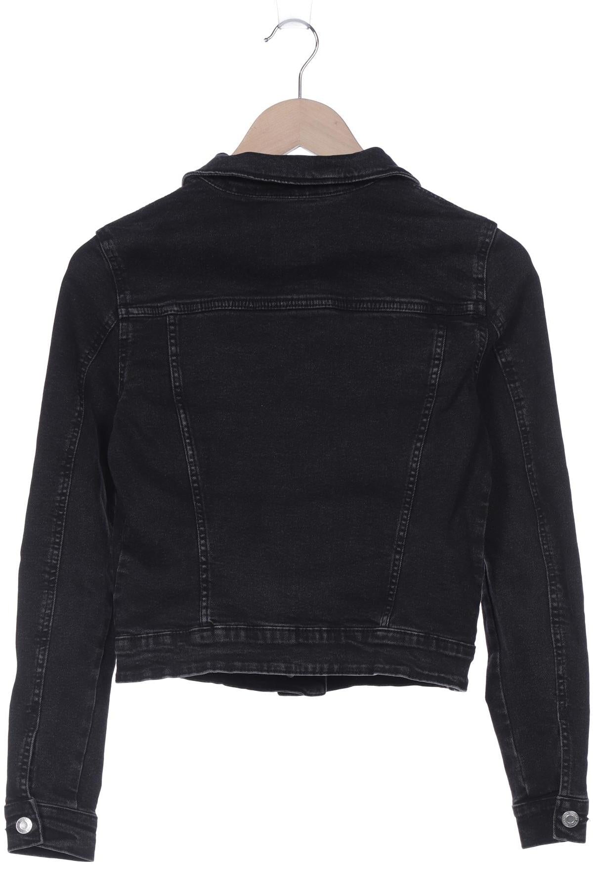 bershka-damen-jacke-schwarz-e4080169-eb11-44f7-8423-459533382202-image-1