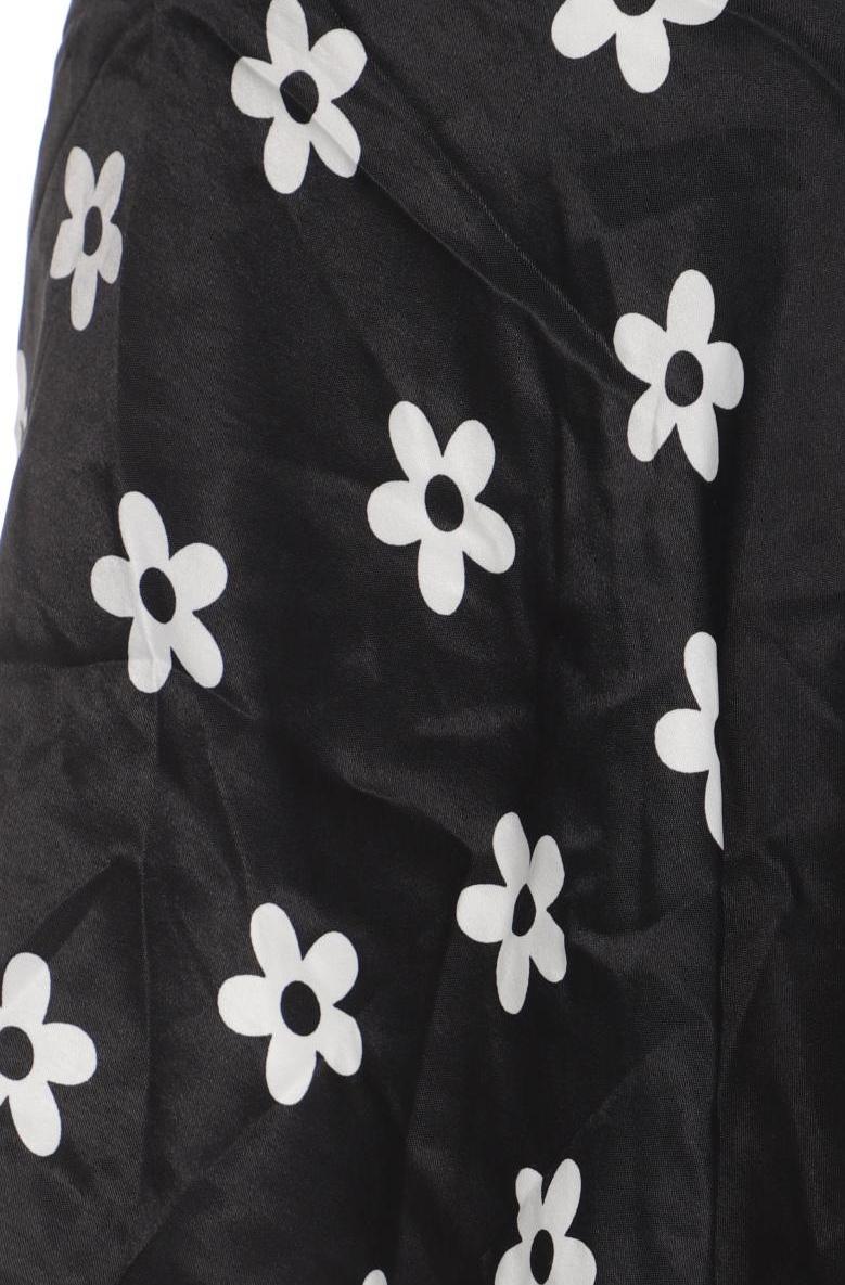 bershka-damen-rock-schwarz-ac3b17b4-9c4c-416c-8652-779aee693311-image-2