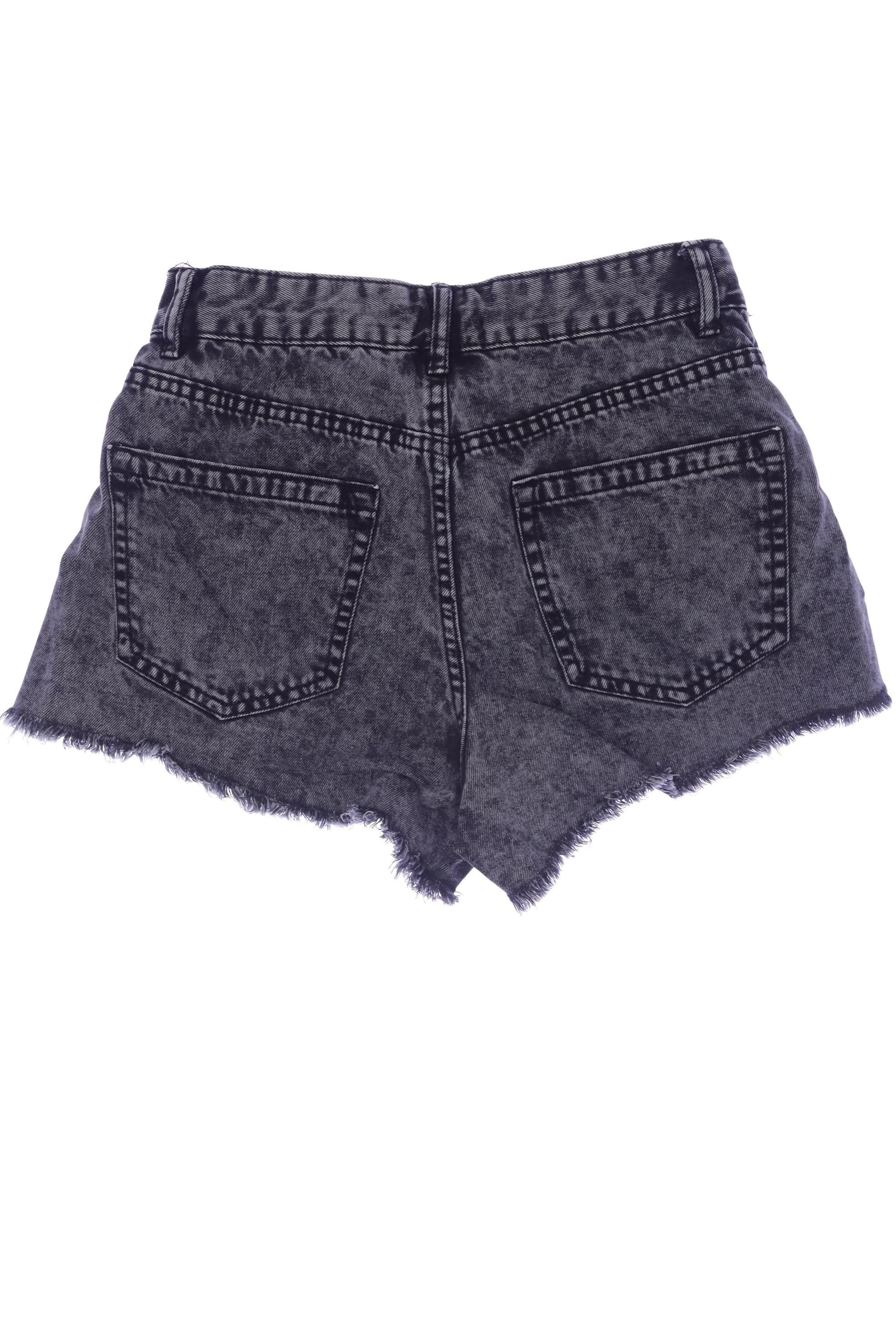 bershka-damen-shorts-grau-6d9781ec-859b-45a0-ba0f-93024c0ff497-image-1