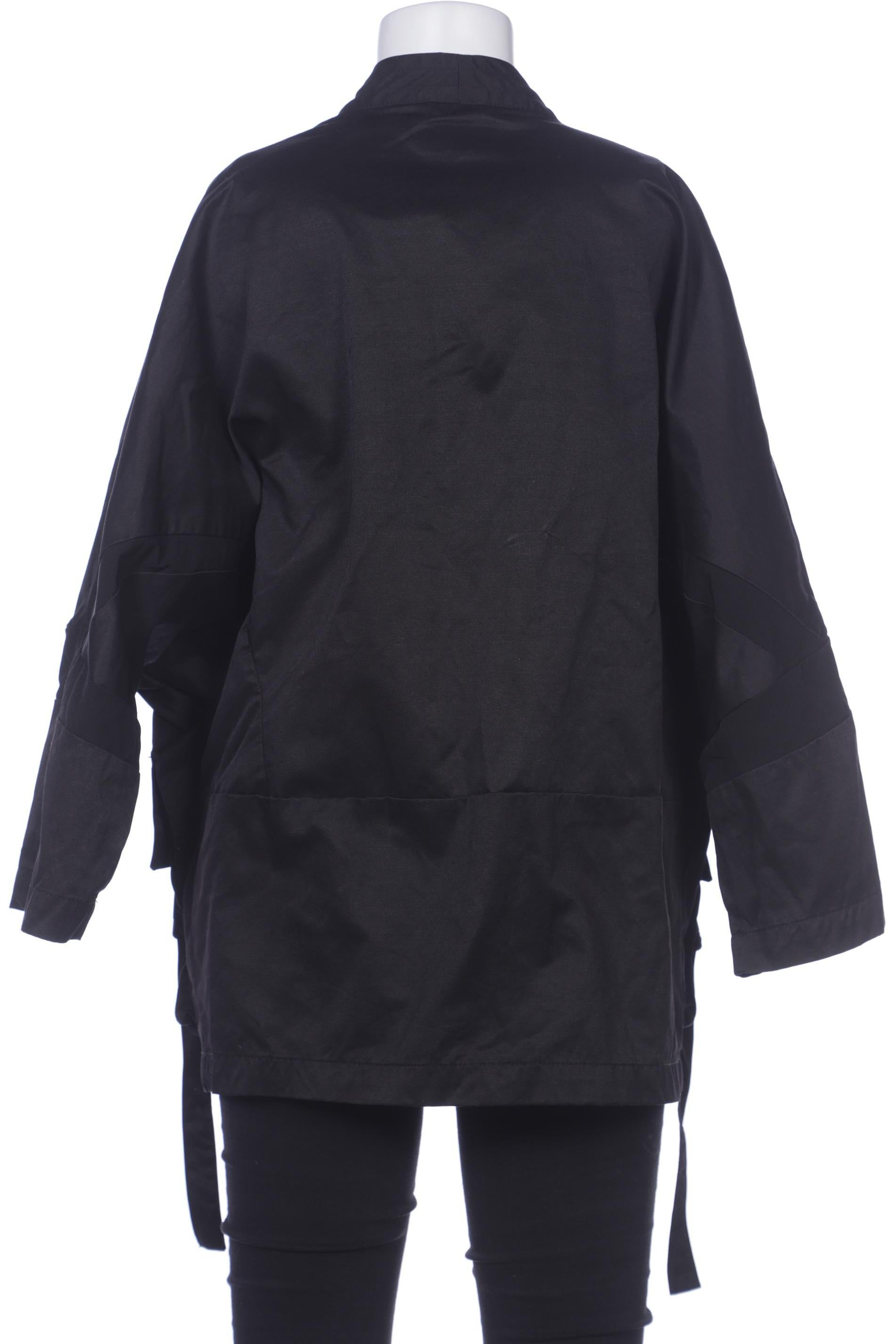 bershka-herren-jacke-schwarz-0c68ced1-2d4d-450d-9f88-feb02cd9797b-image-1