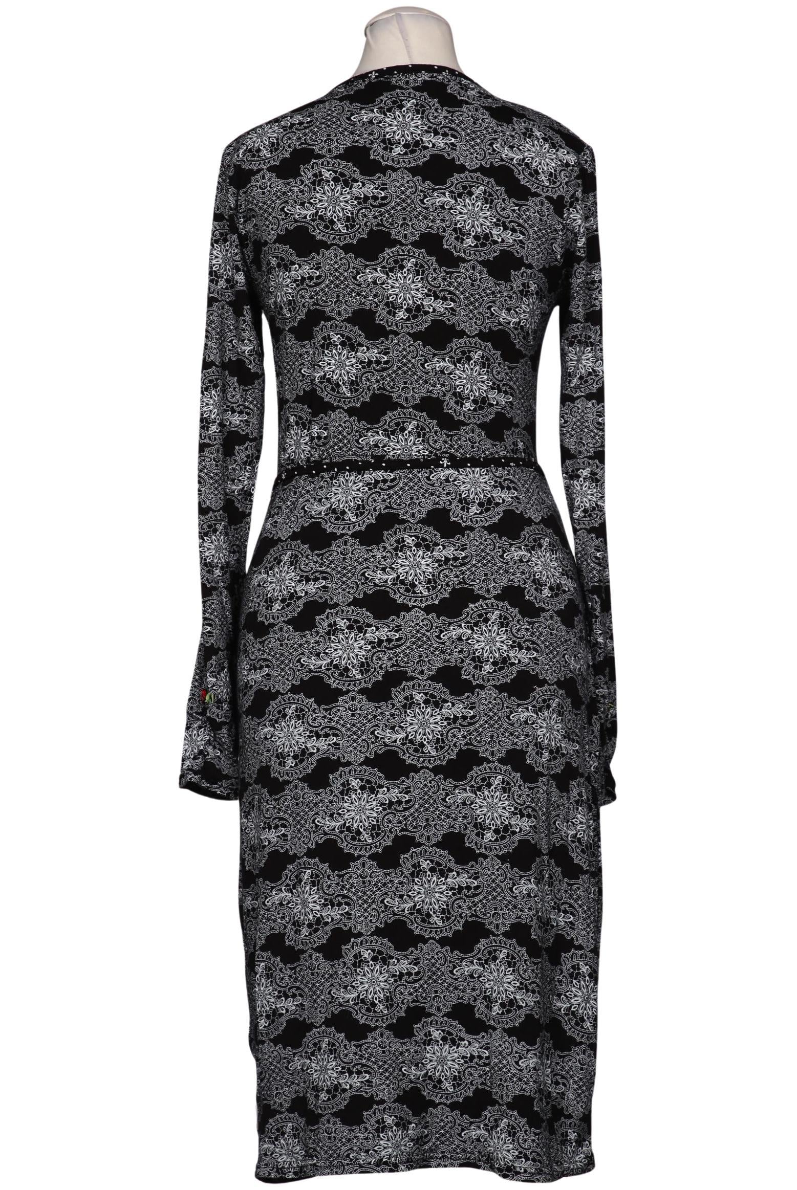 blutsgeschwister-damen-kleid-mehrfarbig-1b0c4022-1caf-4120-8dc5-8e00241bd238-image-1