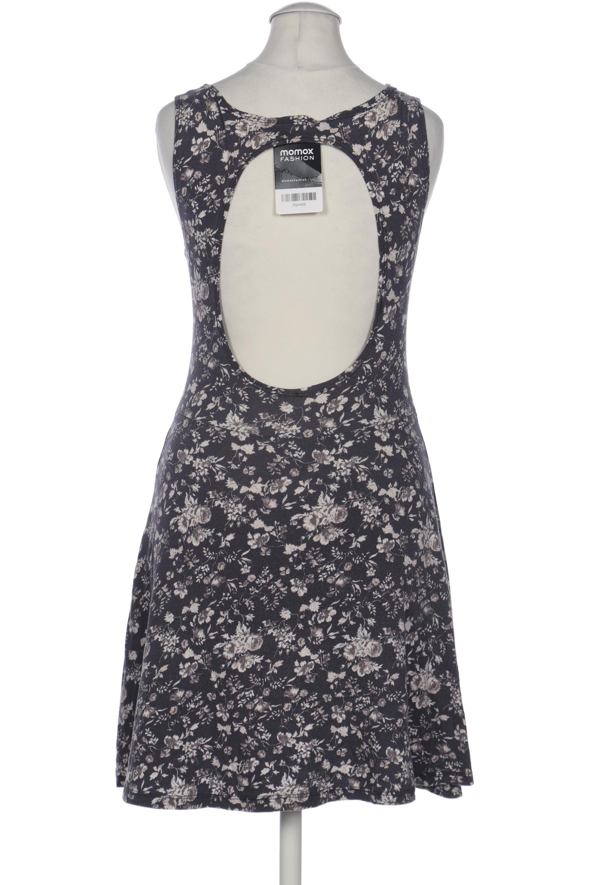 brandy-melville-damen-kleid-grau-212492ba-26a3-4578-94ef-46257aed784a-image-1