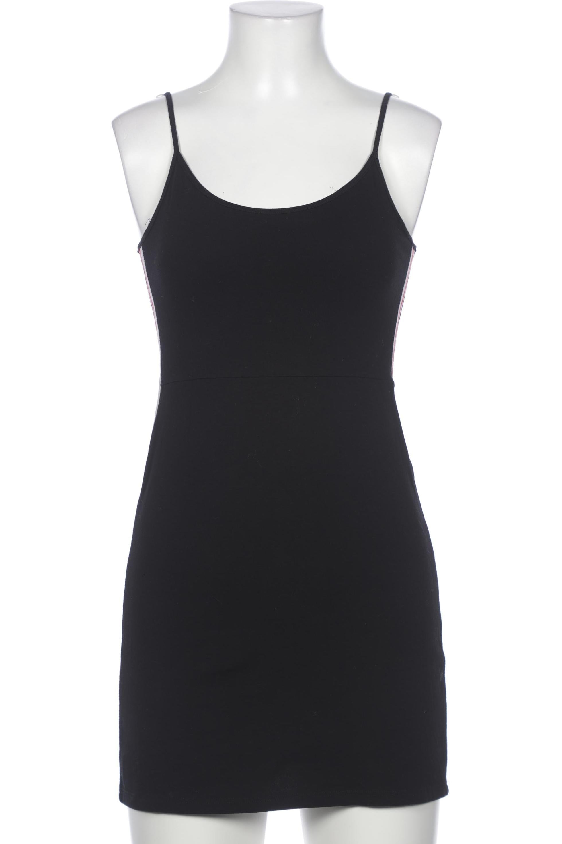 brandy-melville-damen-kleid-schwarz-0888d7fa-b787-4188-92e9-9313d16cd54d-image-0