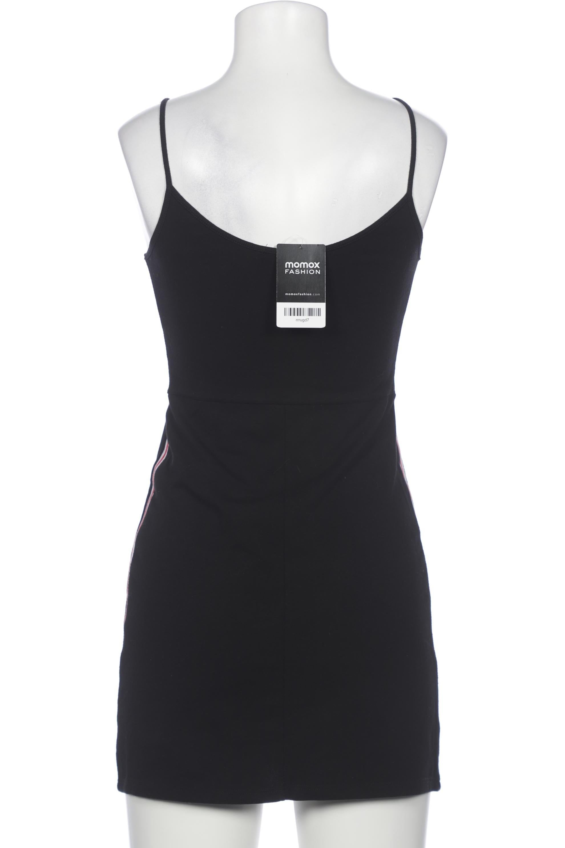 brandy-melville-damen-kleid-schwarz-0888d7fa-b787-4188-92e9-9313d16cd54d-image-1