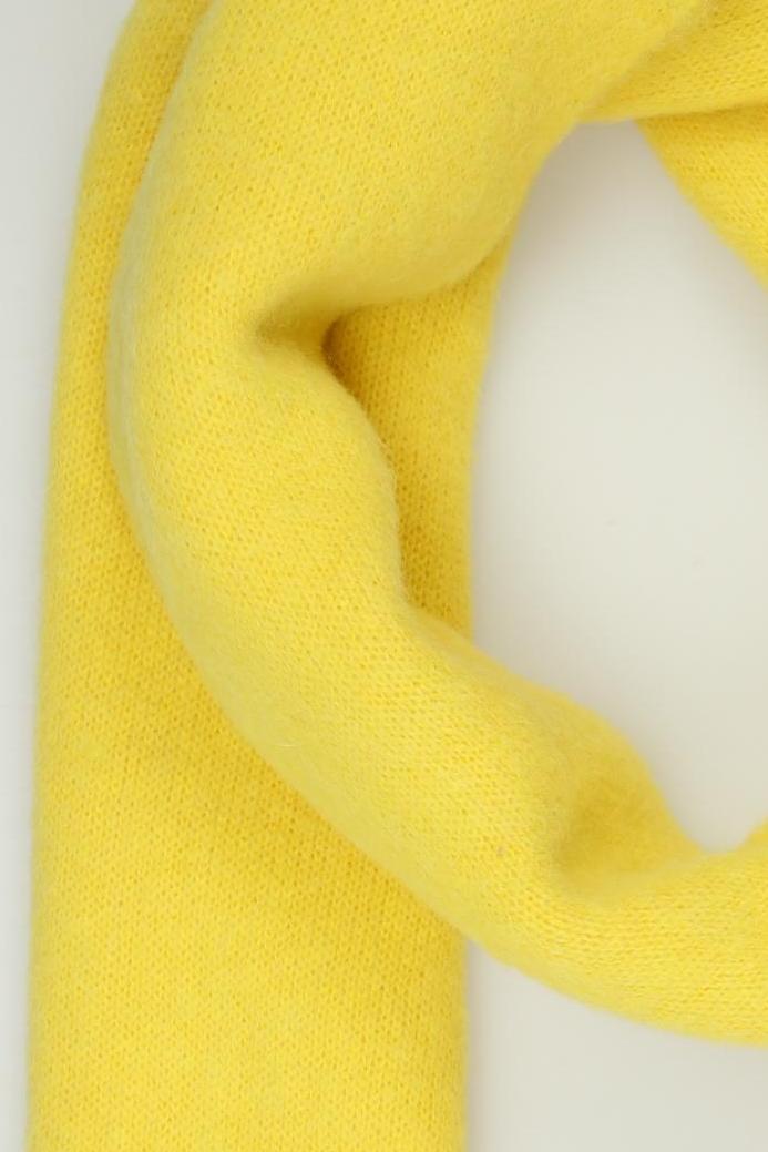 by-far-damen-schal-oder-tuch-gelb-7f576368-8215-4a60-8b24-fe74510285ac-image-2