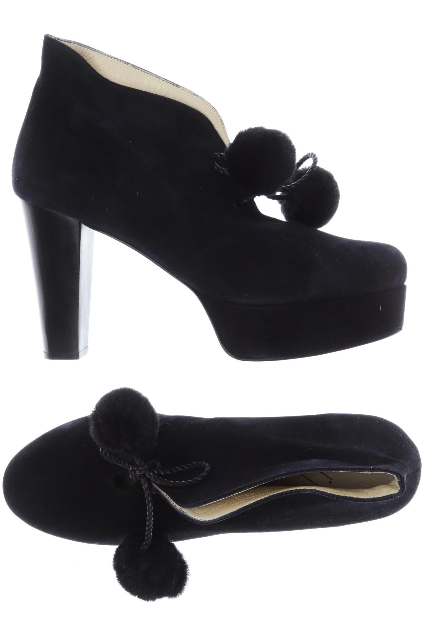 carin-wester-damen-stiefelette-schwarz-157942bb-31ec-4cbc-8627-f2a845b349f2-image-0