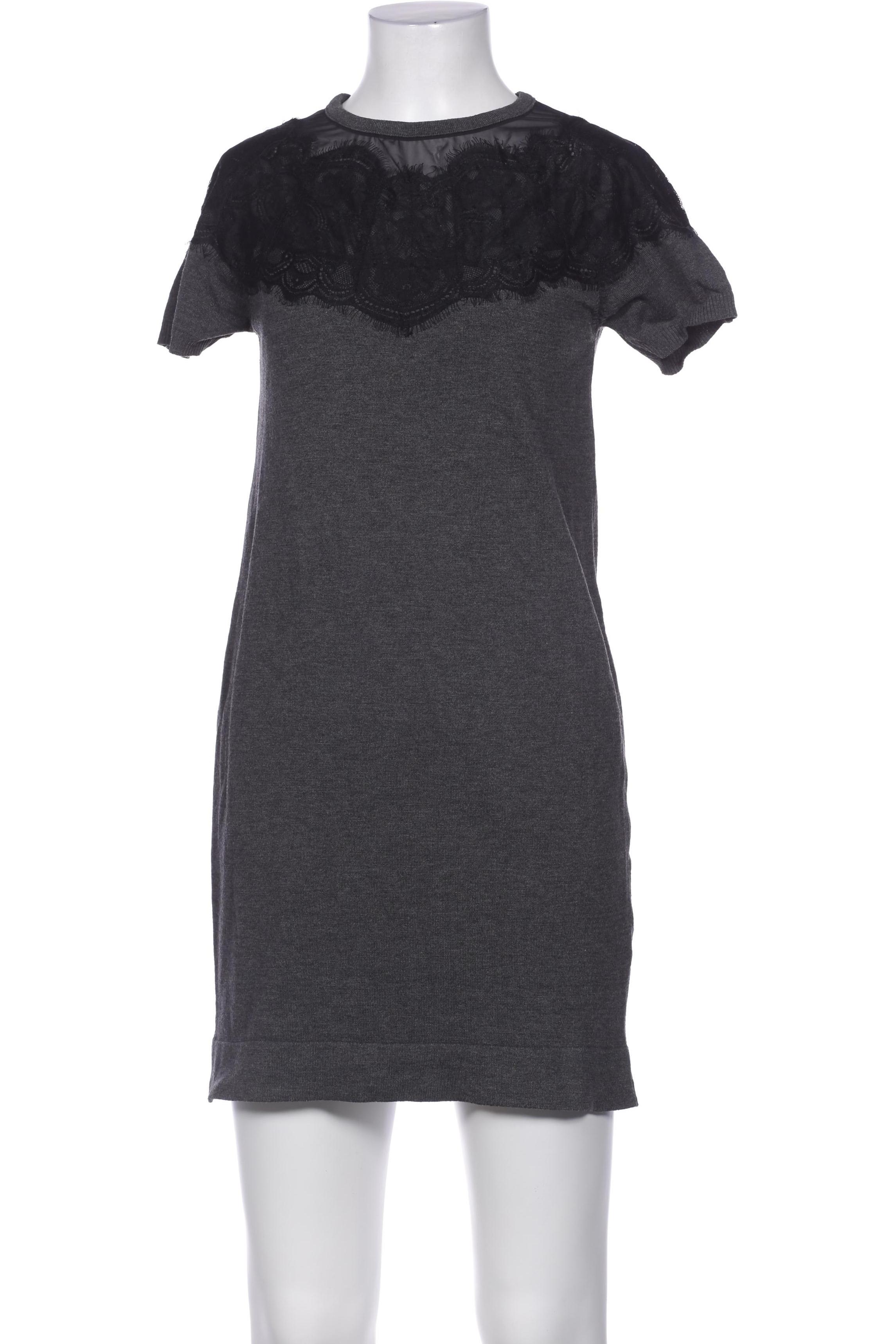 cartoon-damen-kleid-grau-93d2eef0-082a-4ee2-a4f9-02d026702374-image-0