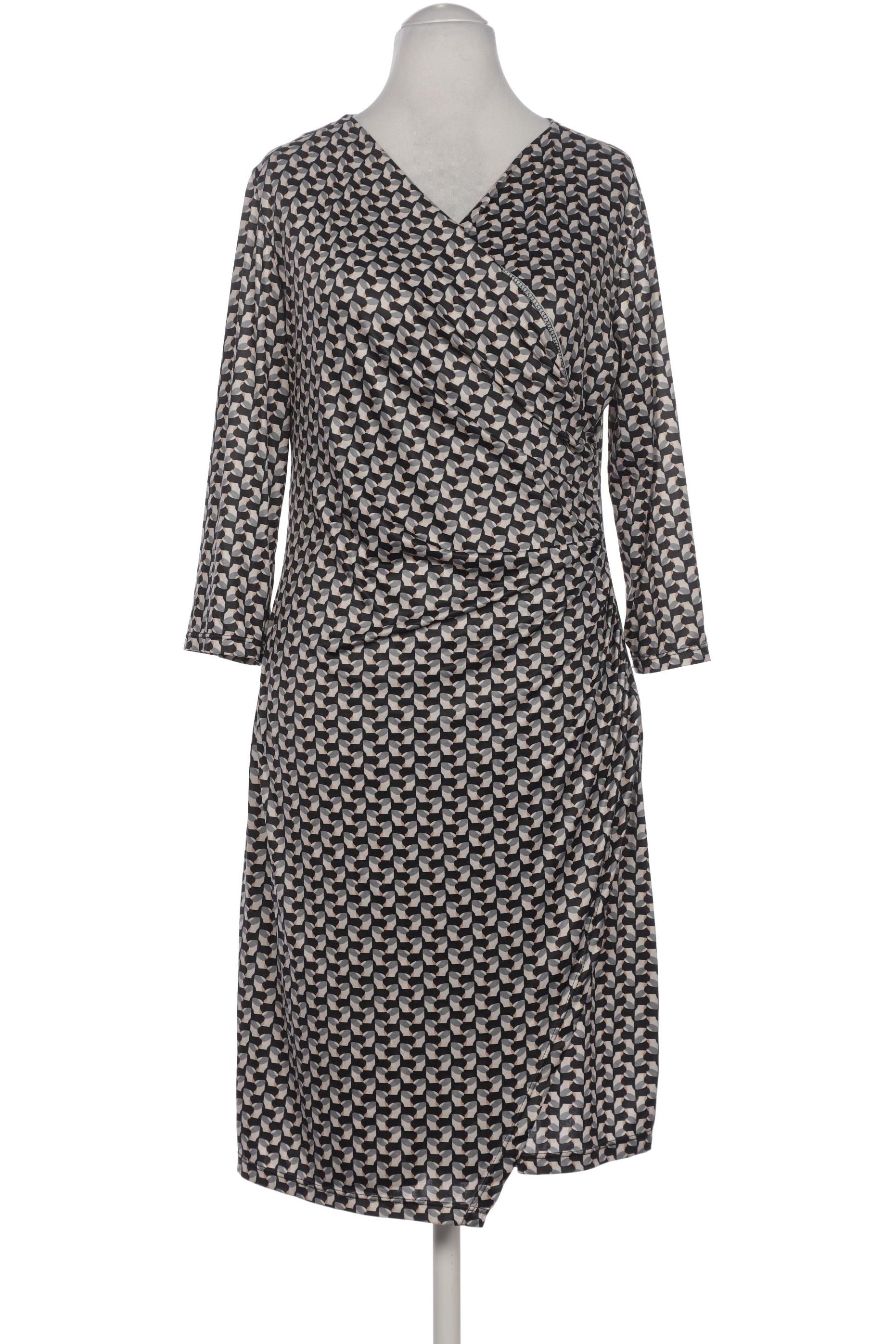 cartoon-damen-kleid-schwarz-257d9e99-6ccc-45c2-b09f-71e96b25e045-image-0