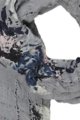 cecil-damen-schal-oder-tuch-grau-d4afdd3a-b4b2-4f65-8abe-5f705208dee6-image-1