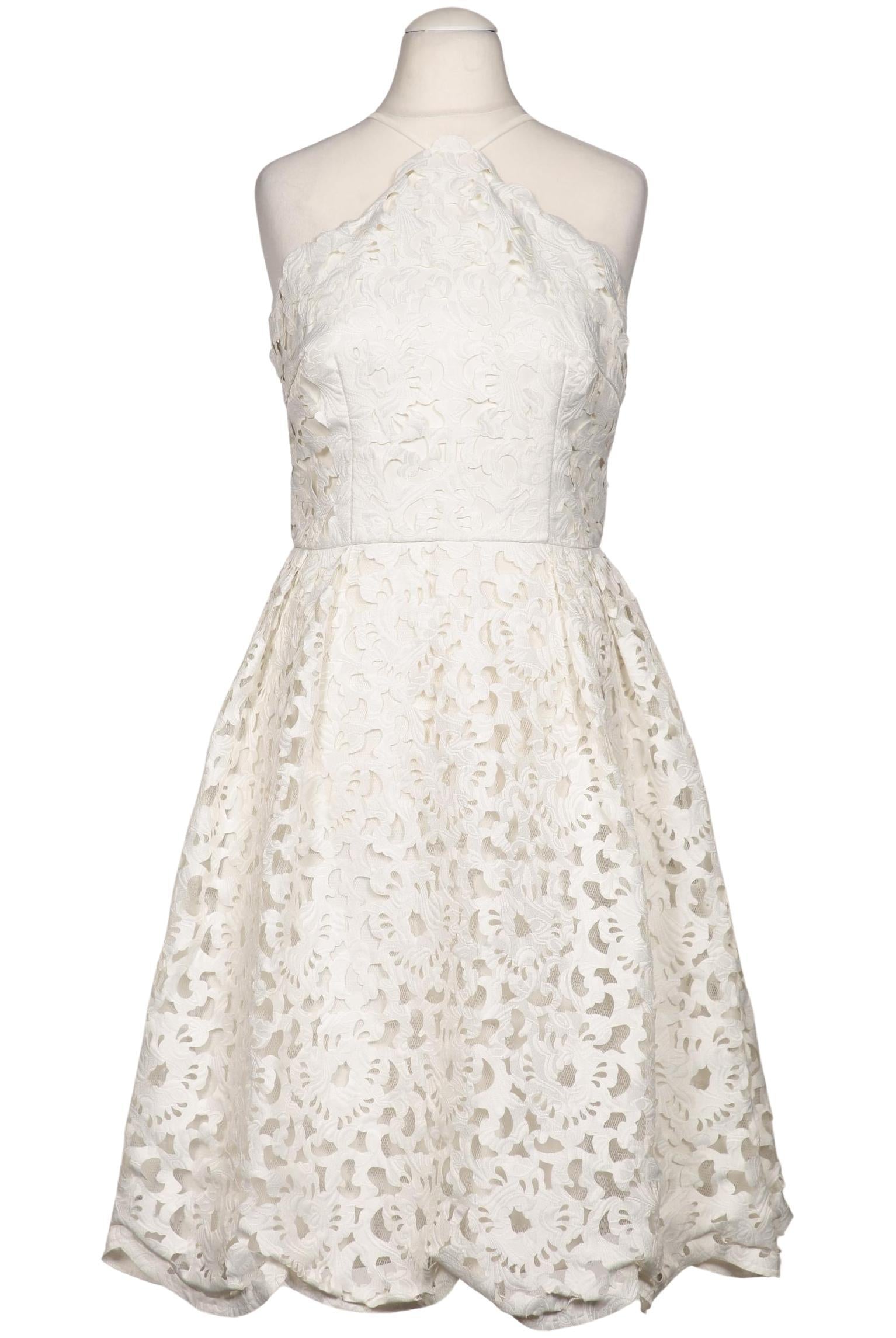 chi-chi-london-damen-kleid-cremeweiss-484db20e-4c72-4178-8b59-0ca353db7bd6-image-0