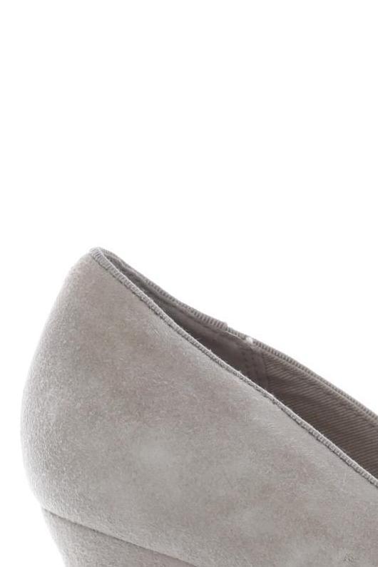 clarks-damen-pumps-beige-d0c4b826-89fe-4748-b77b-b7d32fa6404e-image-1