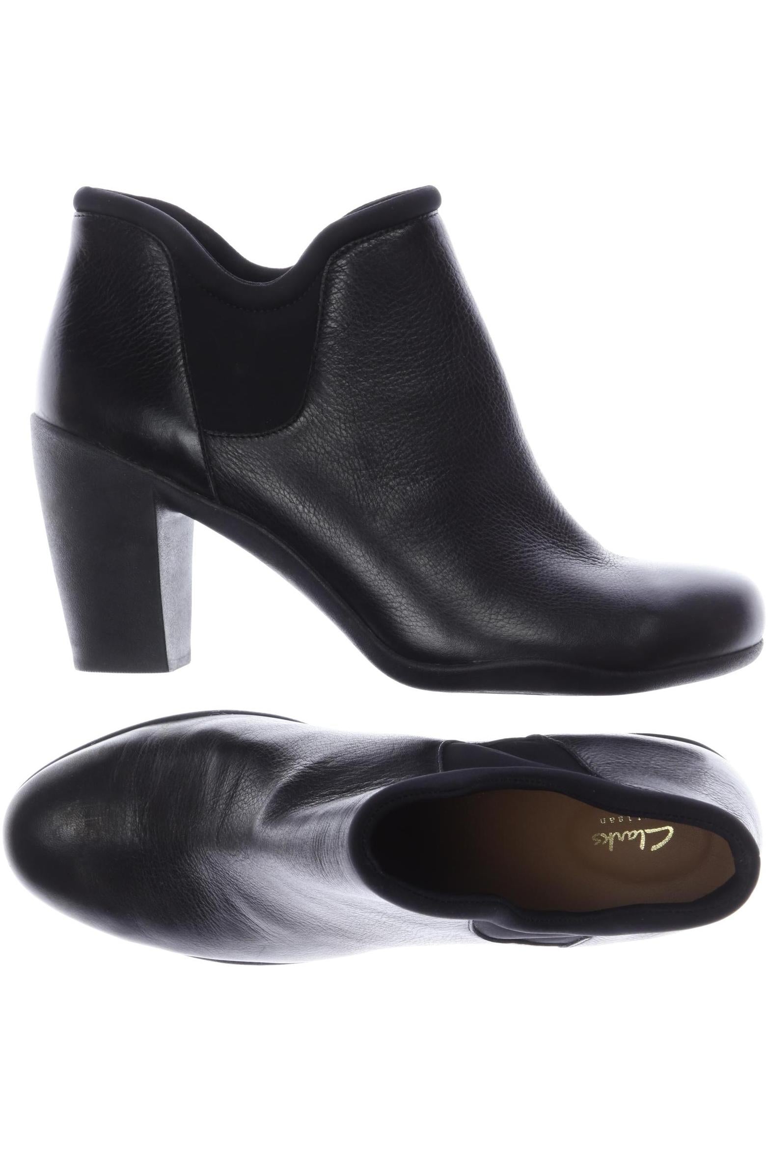 clarks-damen-stiefelette-schwarz-c4438fe7-ec25-433a-bee1-1746a65d9ee8-image-0