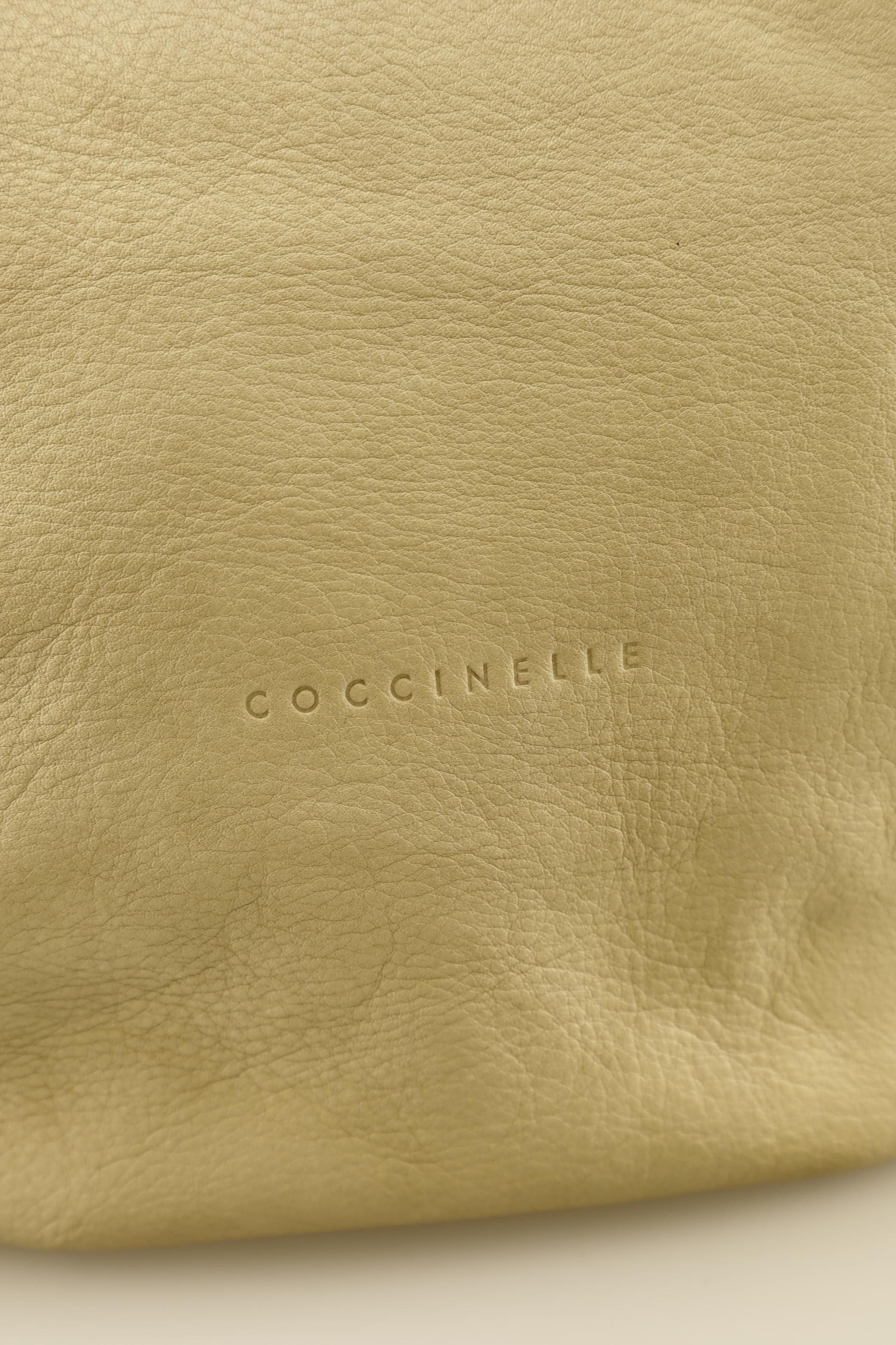 coccinelle-damen-handtasche-gross-leder-beige-43ab1f1a-7f83-4b46-97a7-9e120b261906-image-2