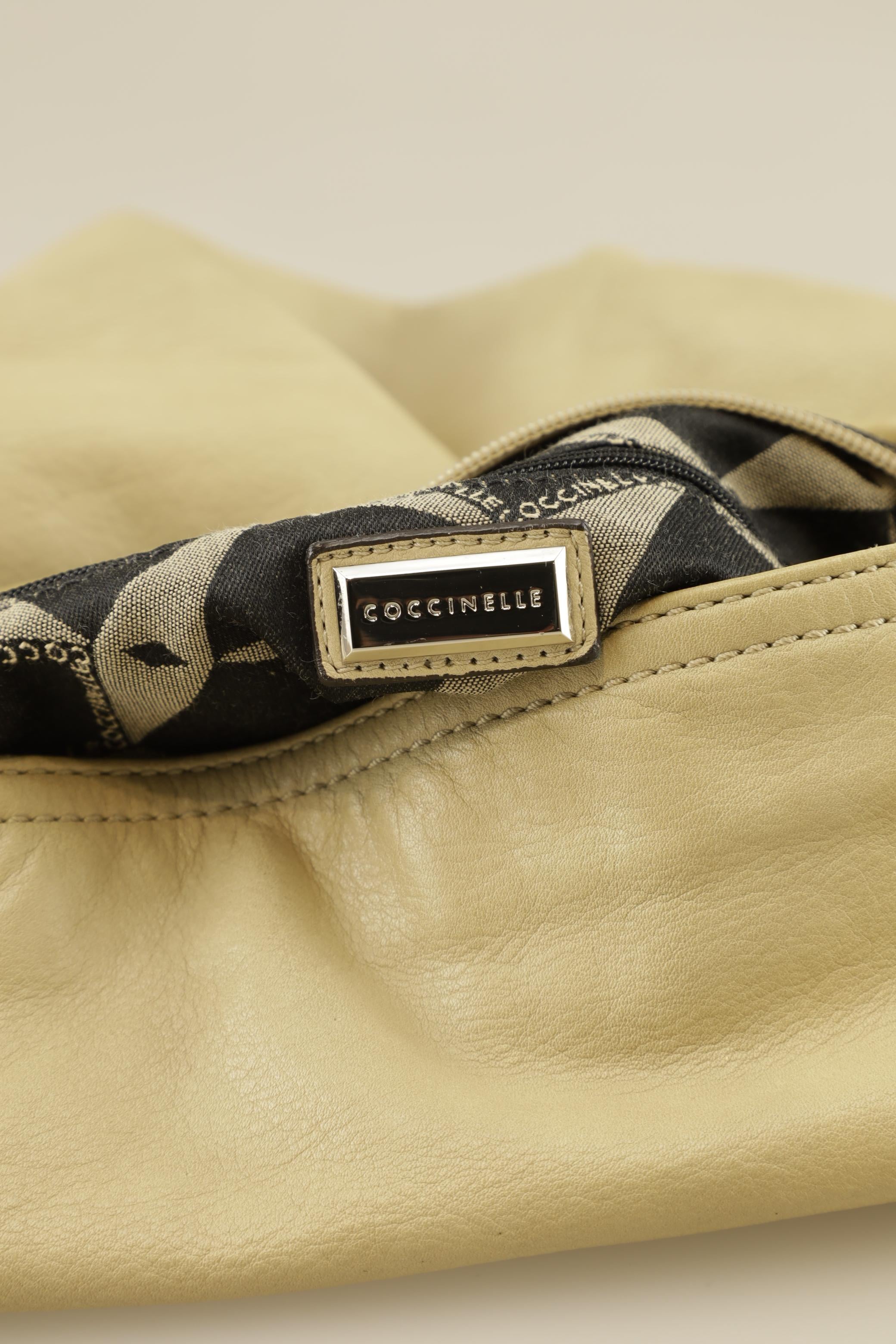 coccinelle-damen-handtasche-gross-leder-beige-43ab1f1a-7f83-4b46-97a7-9e120b261906-image-3