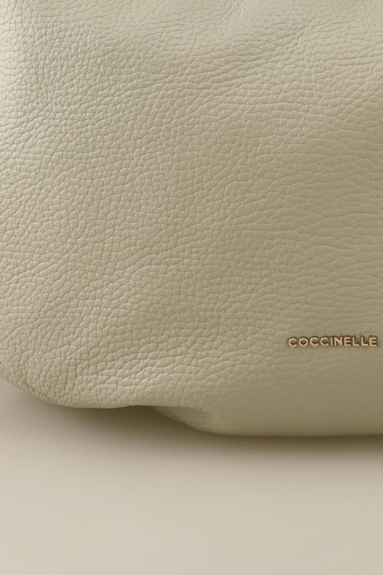 coccinelle-damen-handtasche-gross-leder-beige-a7e9e676-e9fe-46a5-872f-40d869e15c67-image-5