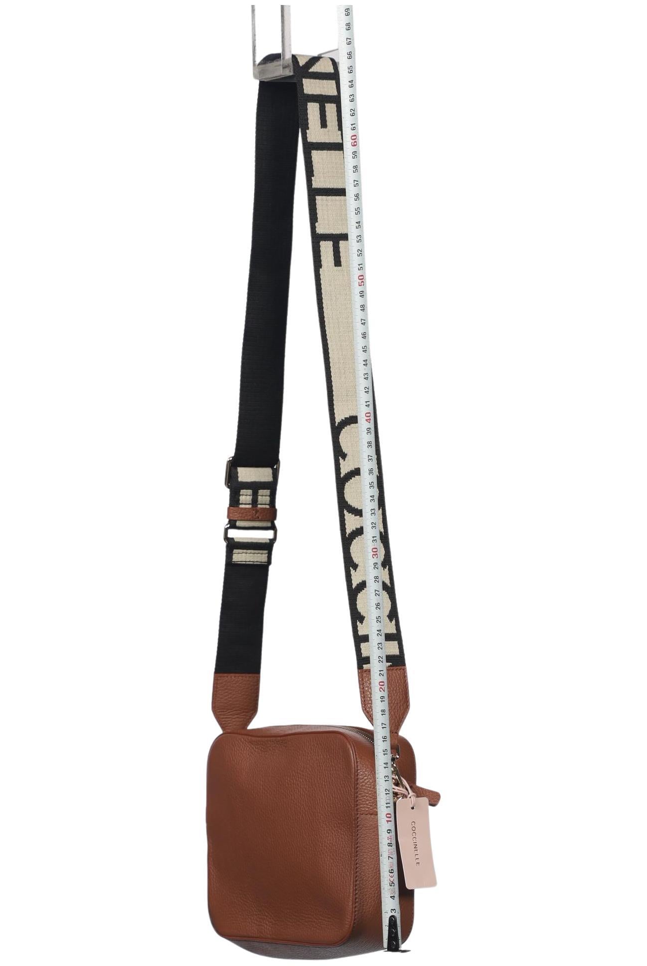 coccinelle-damen-handtasche-klein-leder-braun-a72042d2-8adc-4d5d-bf0e-2f8c336b1ca9-image-1