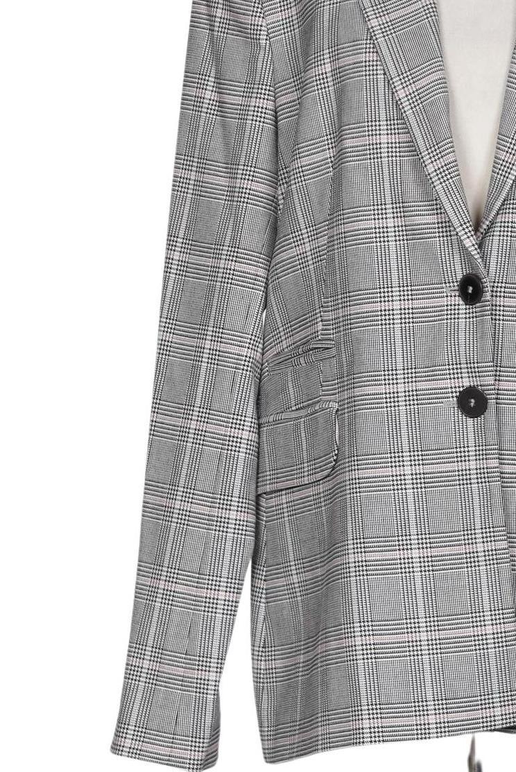 comma-damen-anzug-oder-kombination-grau-2a972007-21f9-4384-a6b2-c5d8f5b56174-image-2