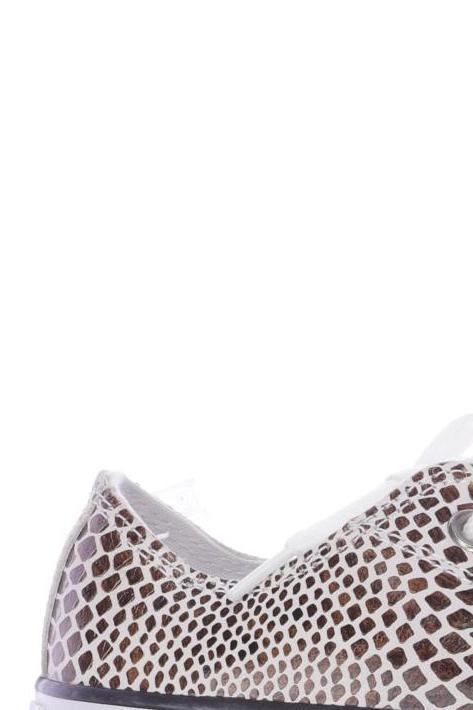 converse-damen-sneaker-braun-f7318ace-b0a8-44c8-8a5d-db7aa2f8a6d4-image-1