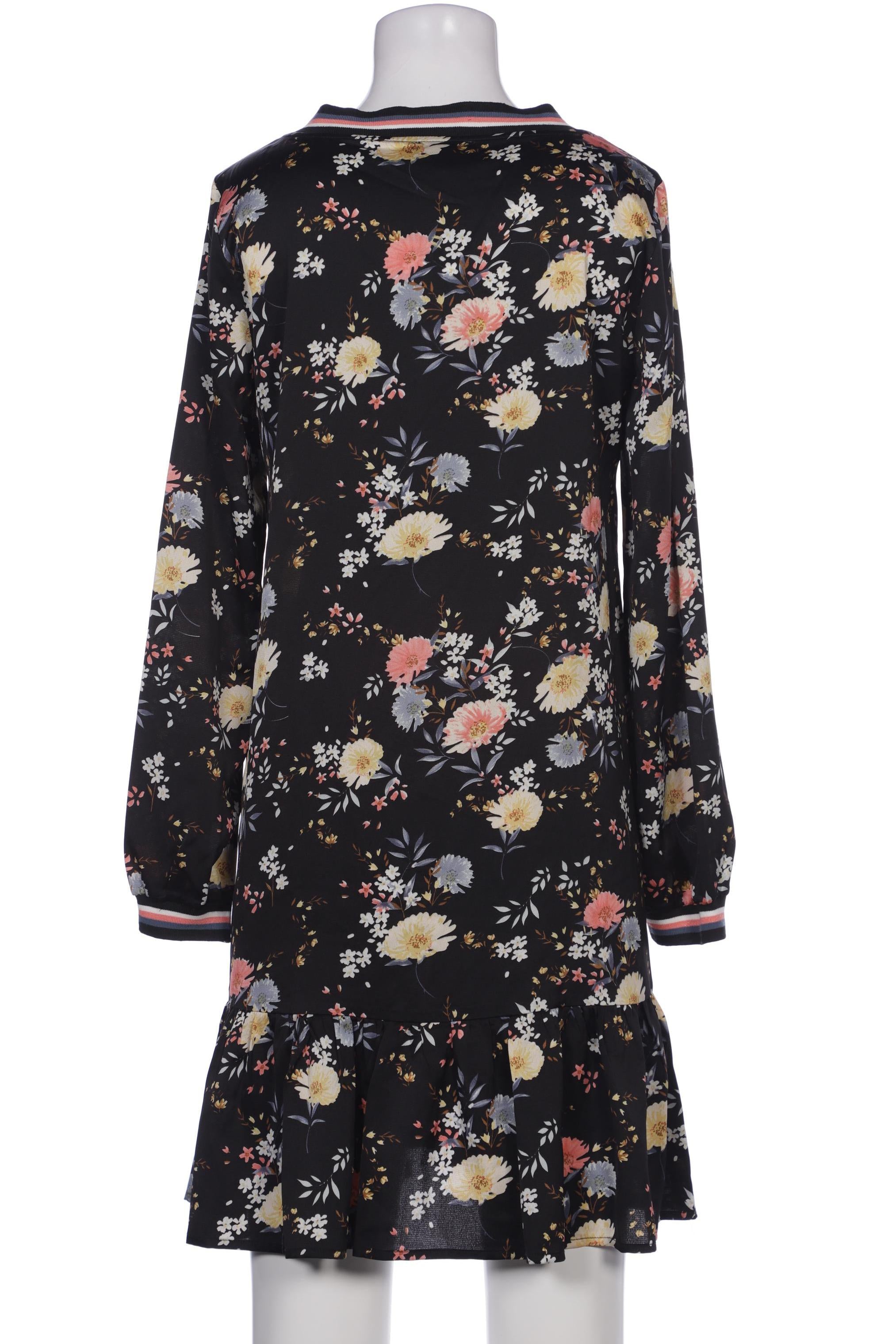 copo-de-nieve-damen-kleid-schwarz-966df7ce-5072-48cb-b2d7-58918350473b-image-1