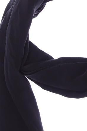 cos-damen-schal-oder-tuch-schwarz-03c4ae82-bf67-4279-9e19-ba69afdef54a-image-1