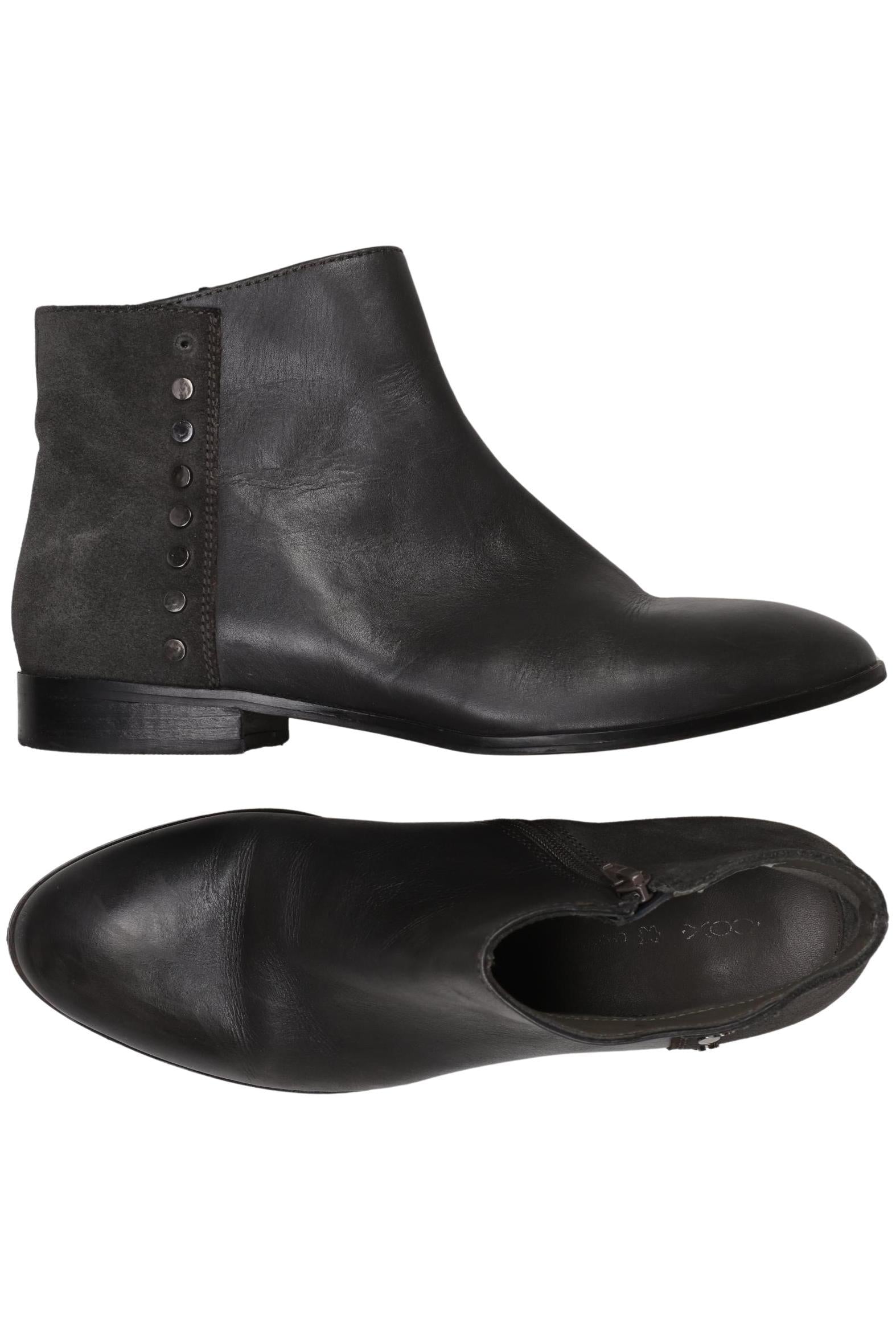 cox-damen-stiefelette-grau-a4cbb483-d518-4be1-a819-fd8b116a0da3-image-0