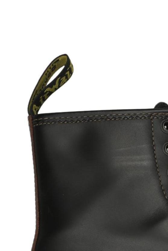 dr-martens-damen-stiefelette-schwarz-b71c63d5-8d4f-4cf9-b704-f34c990022e6-image-1