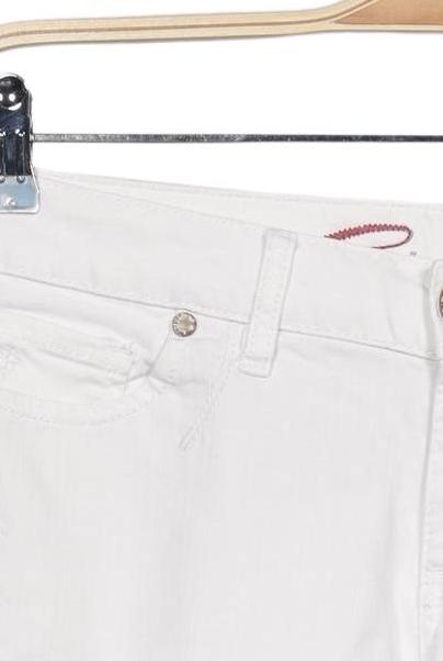 edc-by-esprit-damen-shorts-weiss-1ebb7c5d-5798-4981-834c-aa435ff477d9-image-2