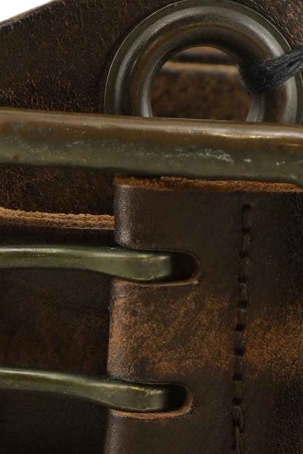 esprit-herren-gurtel-braun-55329a23-88e4-41da-b5cf-ca0b1f2a774d-image-1