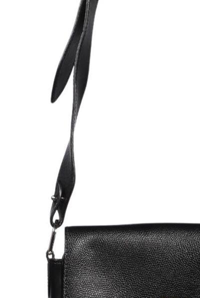 furla-damen-handtasche-klein-leder-schwarz-6aab017f-2f2b-4fc7-a4dd-70479660b246-image-2