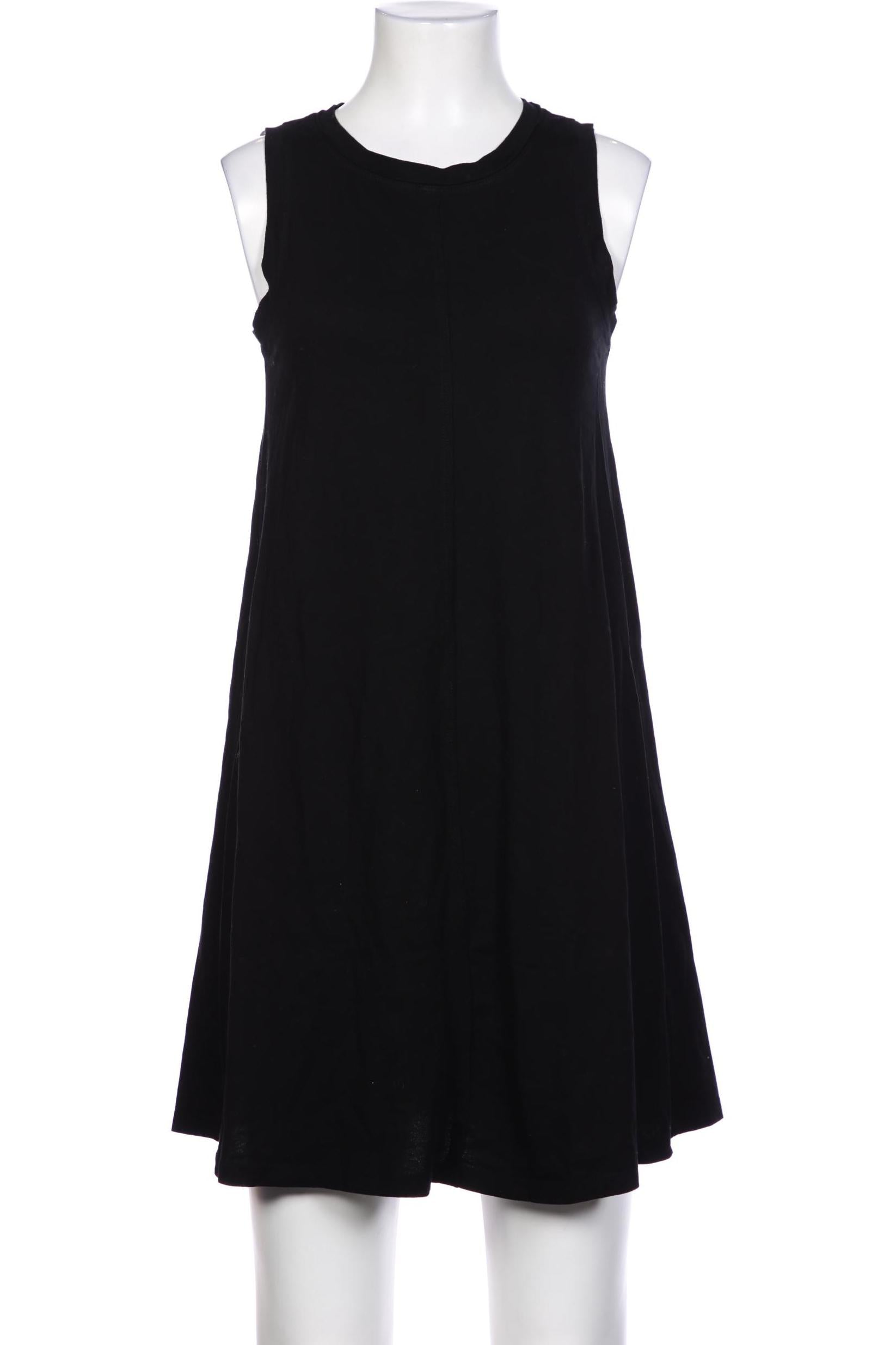 gap-damen-kleid-schwarz-289f8da7-d654-416e-844b-bbcd0e250223-image-0