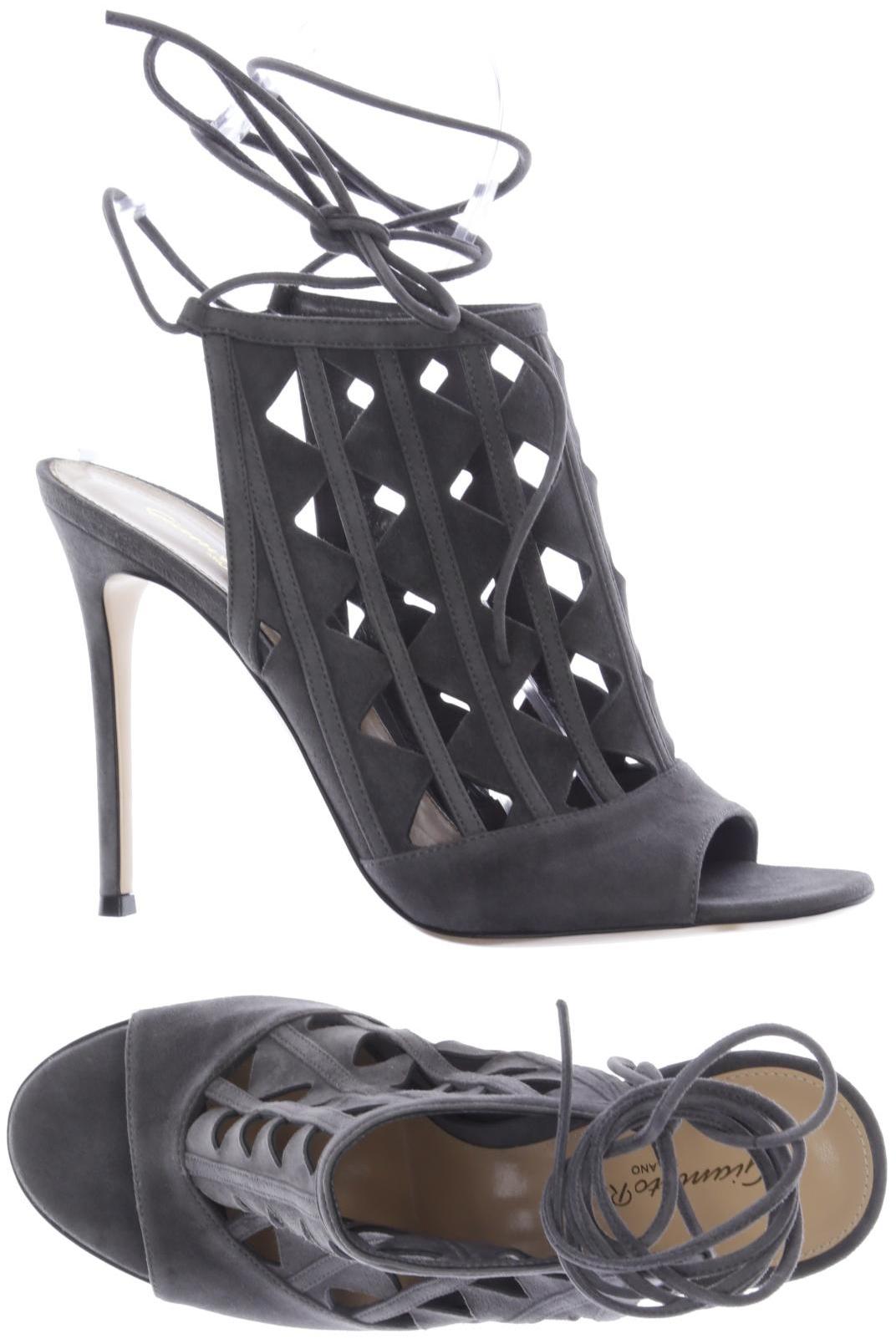 gianvito-rossi-damen-sandalen-grau-e4f3b537-3b43-4532-a820-39696018dbc7-image-0