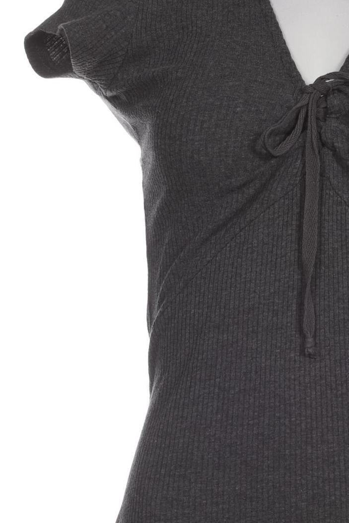 gina-tricot-damen-kleid-grau-dbeac88f-c828-4d78-8949-74ba0d0c5d2e-image-2