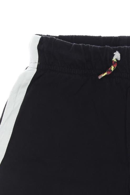 h-m-jungen-shorts-schwarz-76e3ff1d-c2ae-4a49-98c9-058917683acf-image-1