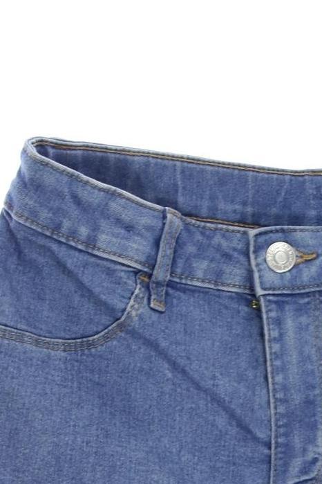 h-m-madchen-shorts-hellblau-a22aa750-0720-44da-8875-70ad4cae0a0d-image-1