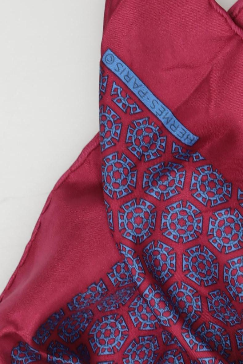 hermes-damen-schal-oder-tuch-bordeaux-52009e38-dc40-4863-bbe7-b37e23671f10-image-3