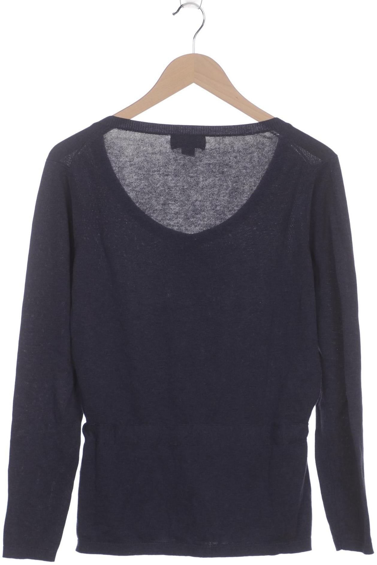 hessnatur-damen-strickjacke-marineblau-f96bfdd4-1cf6-4259-8777-ce6cd2d3d2ab-image-1